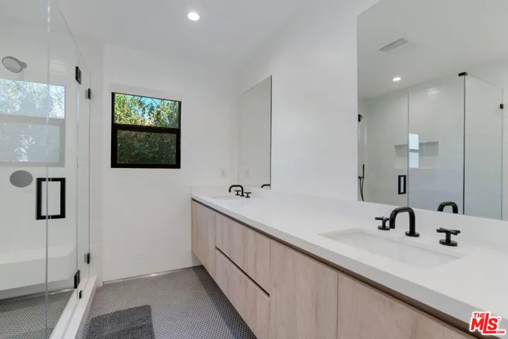 19602 Hamlin Street, Reseda, California 91335
