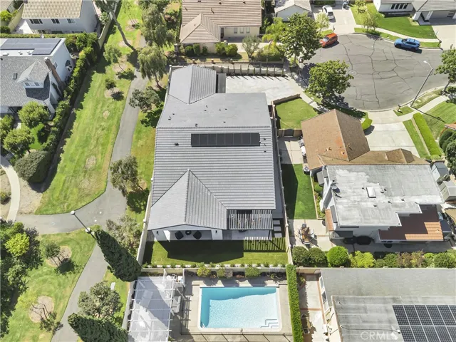 15362 Seine, Irvine, California 92604