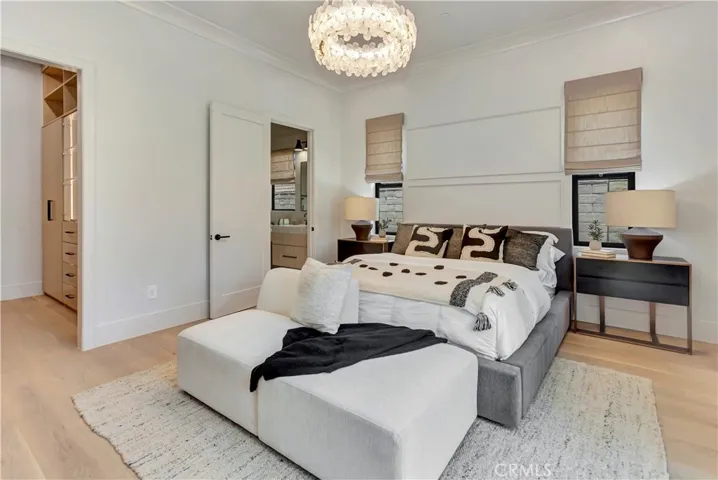 15362 Seine, Irvine, California 92604