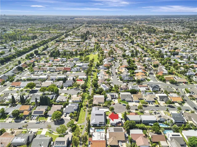 15362 Seine, Irvine, California 92604