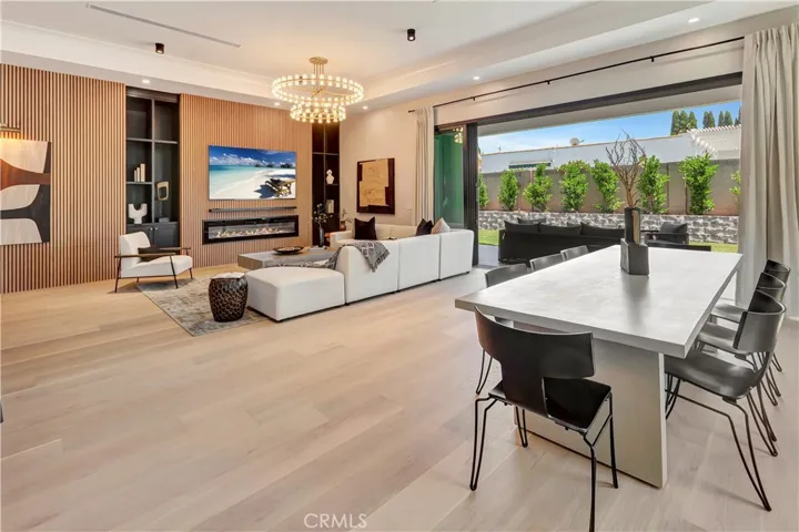 15362 Seine, Irvine, California 92604