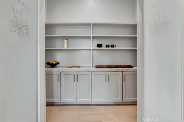 PANTRY