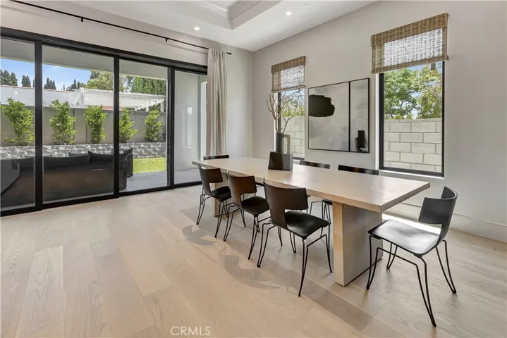 15362 Seine, Irvine, California 92604