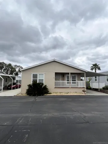 1219 E Barham Dr Spc 81, San Marcos, California 92078