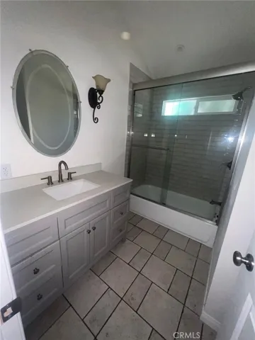 10210 Dorothy, South Gate, California 90280