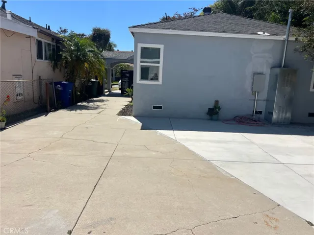 10210 Dorothy, South Gate, California 90280