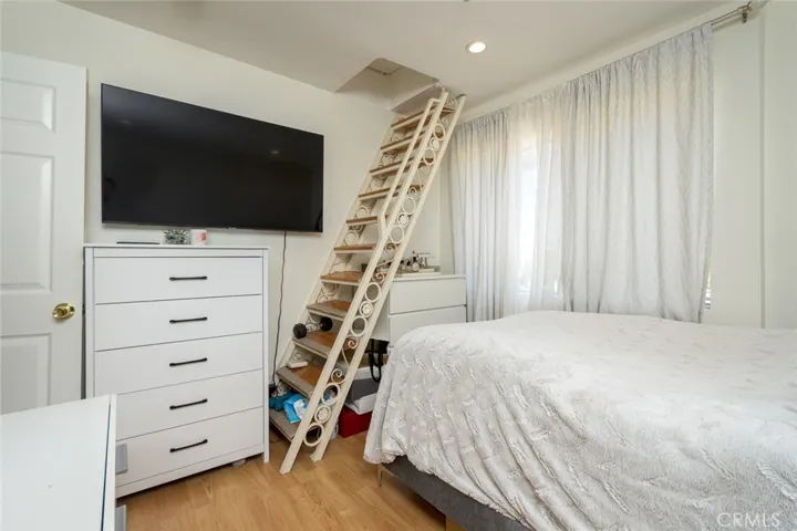 1421 5th Street 1, Glendale, California 91201