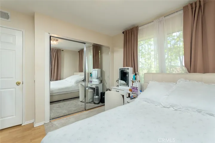 1421 5th Street 1, Glendale, California 91201