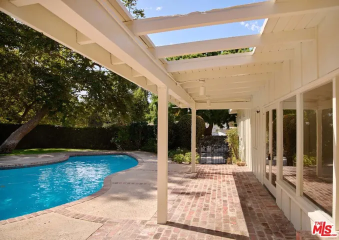603 Hightree Road, Los Angeles, California 90402