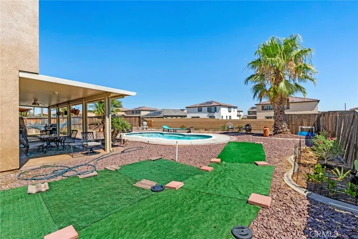 14490 Arthur Street, Oak Hills, California 92344