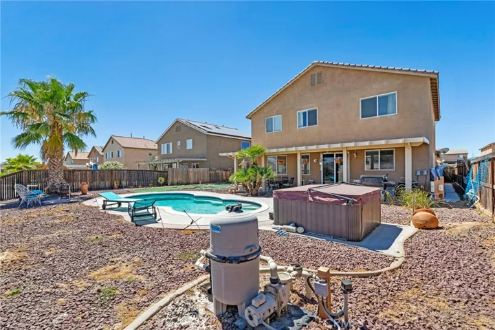 14490 Arthur Street, Oak Hills, California 92344
