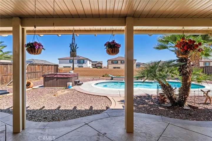 14490 Arthur Street, Oak Hills, California 92344