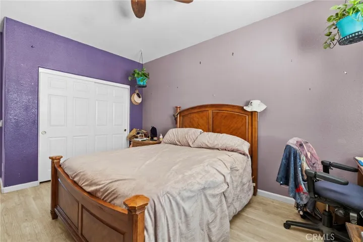 14490 Arthur Street, Oak Hills, California 92344