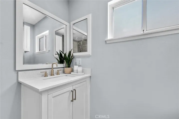 Primary bath vanity.