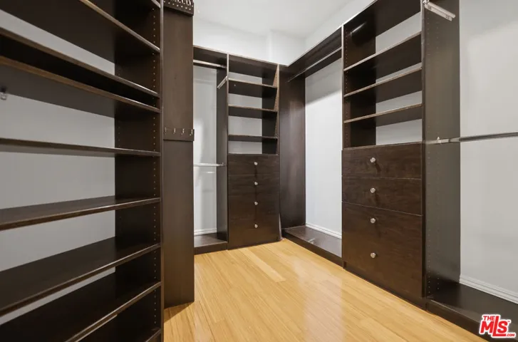 8121 Norton Avenue 201, Los Angeles, California 90046