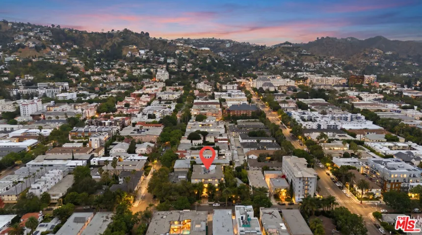 8121 Norton Avenue 201, Los Angeles, California 90046