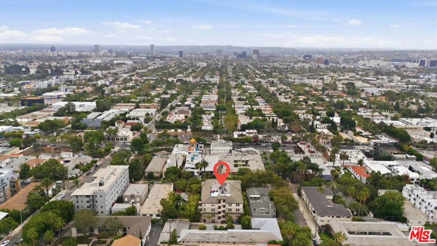 8121 Norton Avenue 201, Los Angeles, California 90046