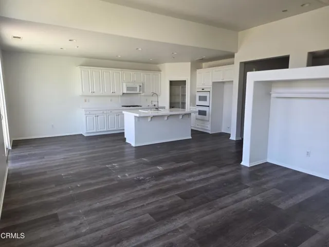 kitchen, family