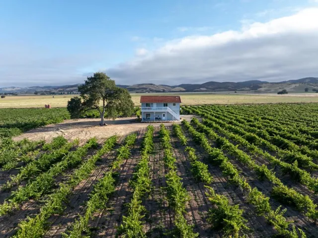 68277 Jolon Road, Bradley, California 93426