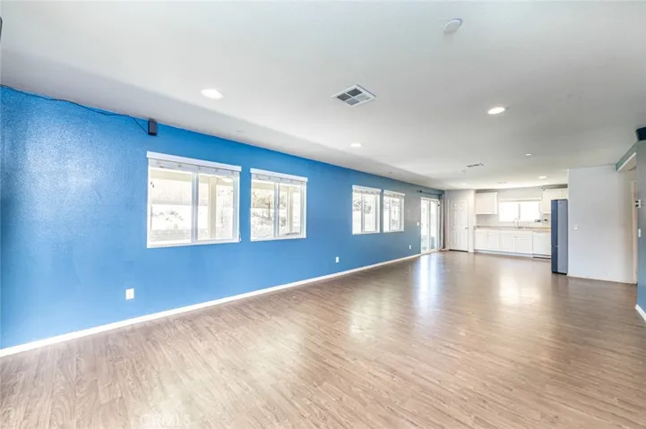 11815 Andrews, Victorville, California 92392