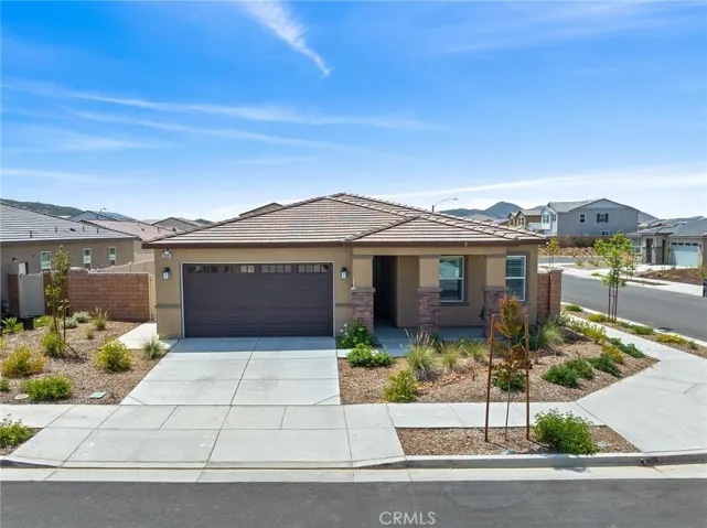 29081 Soffel, Winchester, California 92596