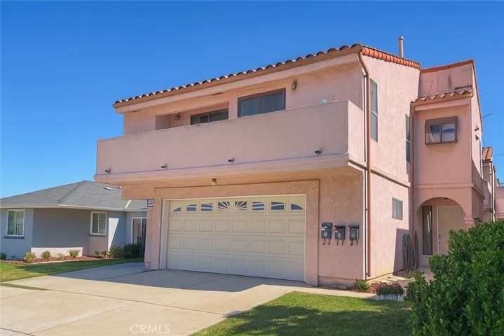 2438 Andreo Avenue B, Torrance, California 90501