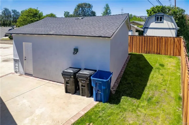 7630 Minstrel, Los Angeles, California 91304