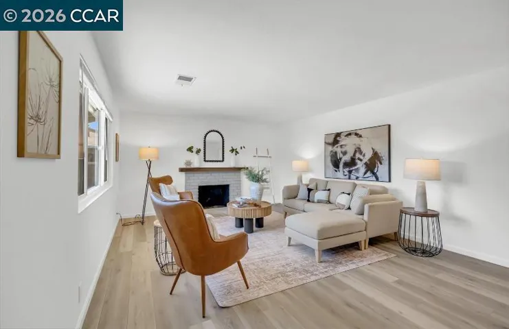 3573 Falcon Drive, Concord, California 94520