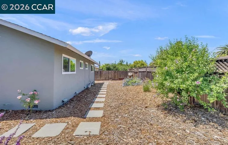 3573 Falcon Drive, Concord, California 94520