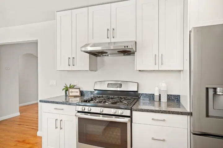 1035 Cherry Street, San Carlos, California 94070