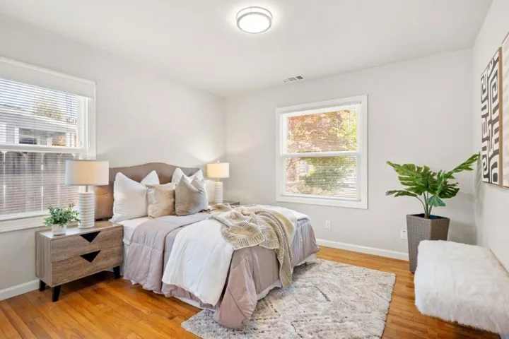 1035 Cherry Street, San Carlos, California 94070
