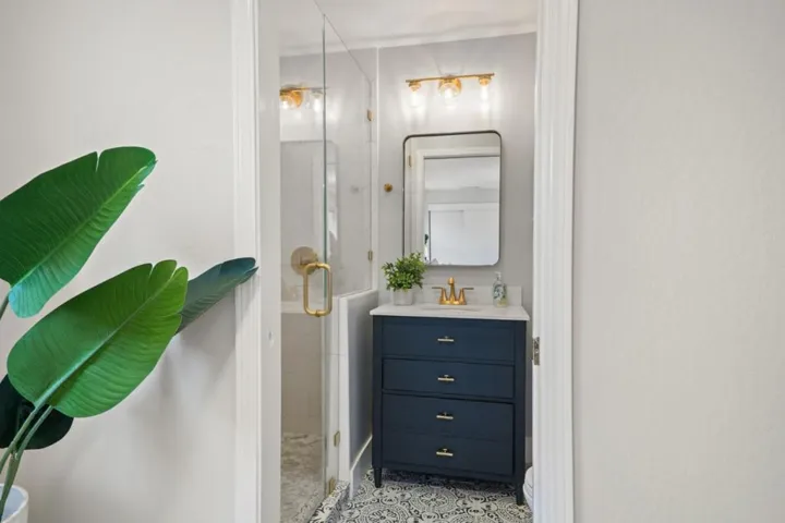 1035 Cherry Street, San Carlos, California 94070