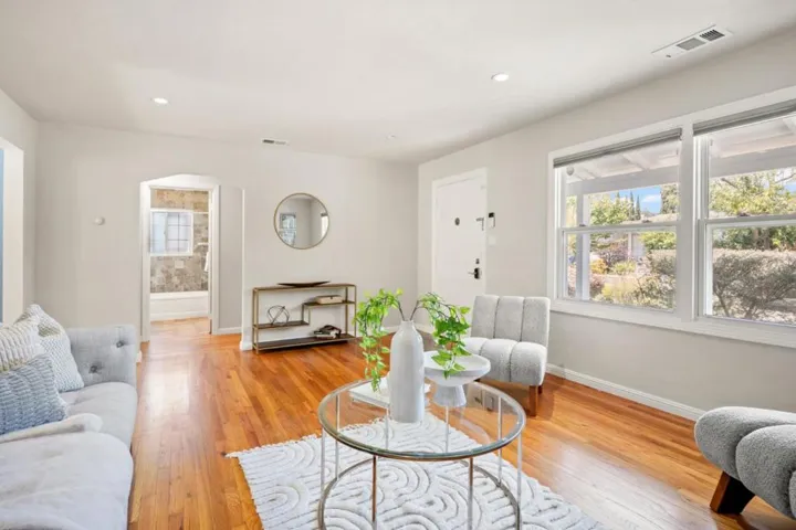 1035 Cherry Street, San Carlos, California 94070