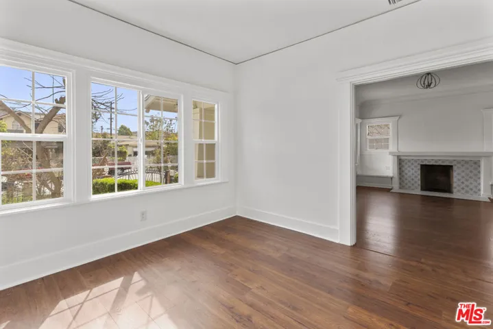 135 S Dillon Street, Los Angeles, California 90057
