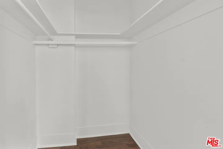 135 S Dillon Street, Los Angeles, California 90057