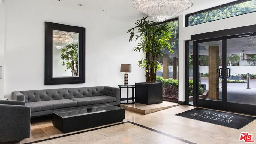 1155 N La Cienega Boulevard 1106, West Hollywood, California 90069