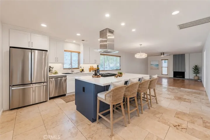 Virtually Staged Island with Barstools. Plenty of Counter Seating!