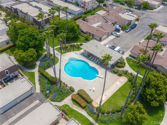 21372 Green Cove, Huntington Beach, California 92646