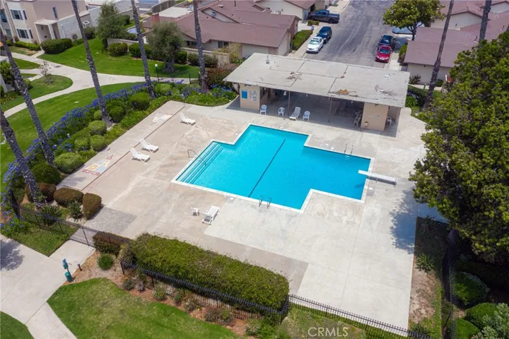 21372 Green Cove, Huntington Beach, California 92646