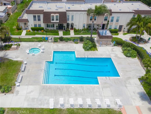 21372 Green Cove, Huntington Beach, California 92646