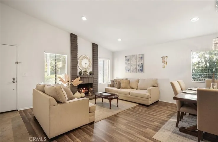 14959 Index Street, Los Angeles, California 91345