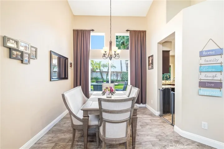 30 Moccasin Trail, Trabuco Canyon, California 92679