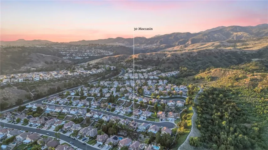 30 Moccasin Trail, Trabuco Canyon, California 92679