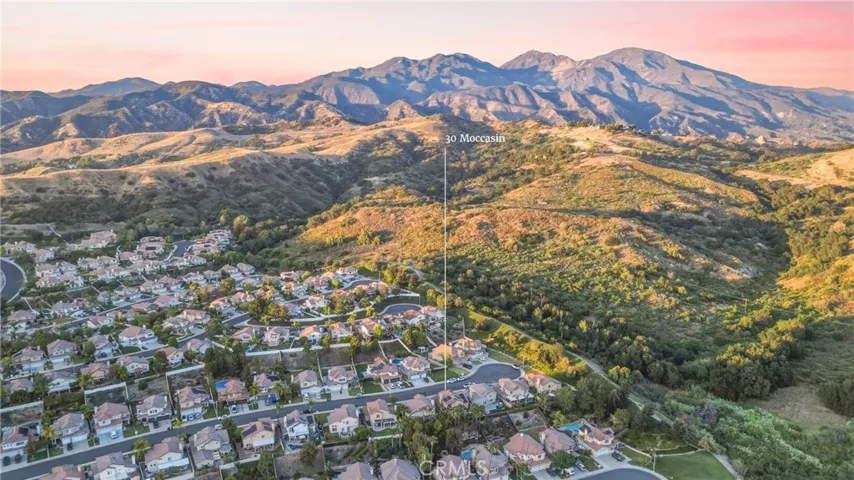 30 Moccasin Trail, Trabuco Canyon, California 92679