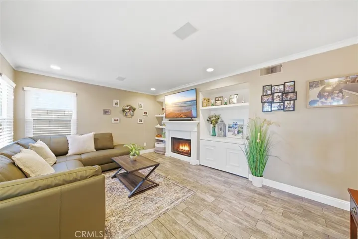 30 Moccasin Trail, Trabuco Canyon, California 92679