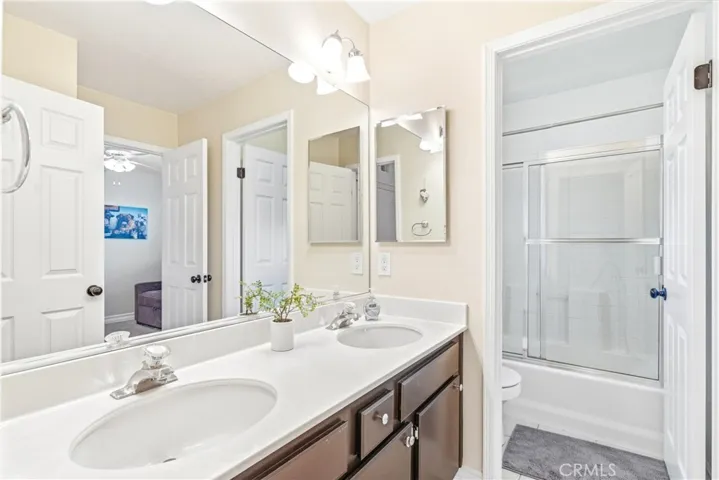 30 Moccasin Trail, Trabuco Canyon, California 92679