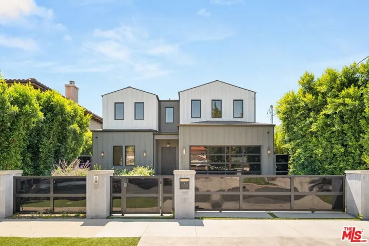 5347 Amigo Avenue, Tarzana, California 91356