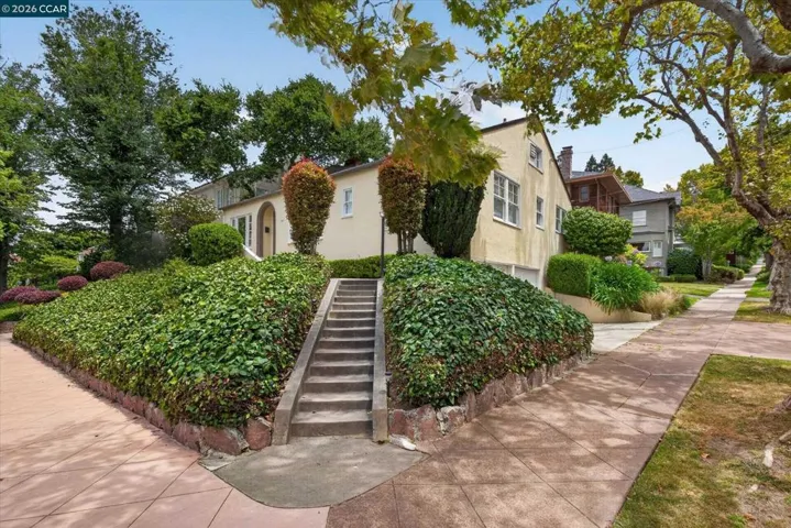 140 Highland Ave, Piedmont, California 94611