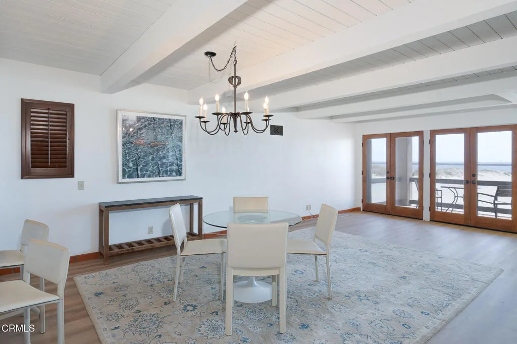 3265 Ocean Dr-25