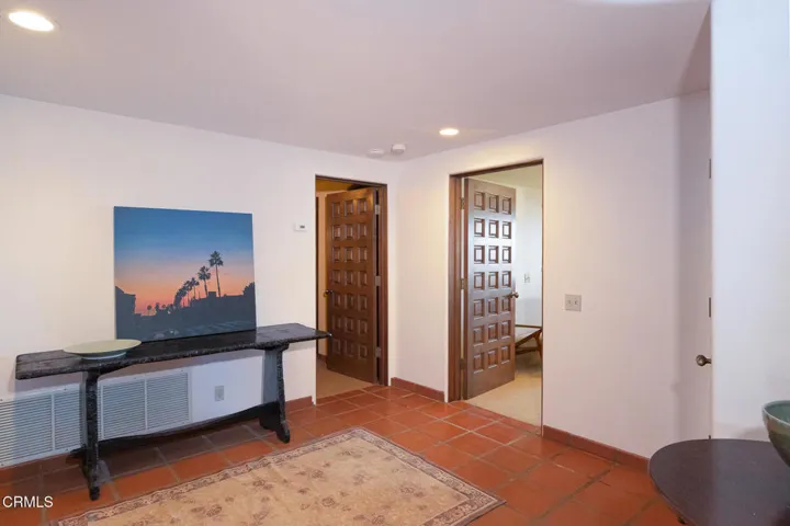 3265 Ocean Dr-40